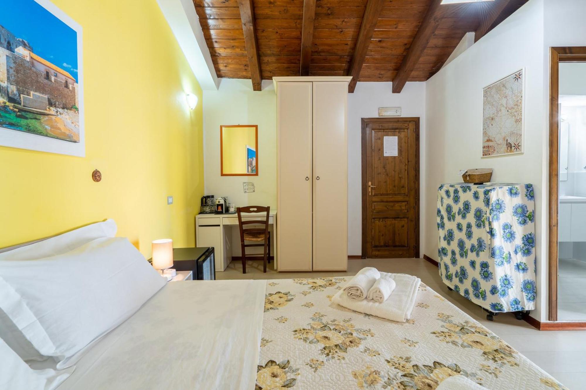 Elsa D'Ortigia - I Tre Archi Hotel Syracuse Luaran gambar