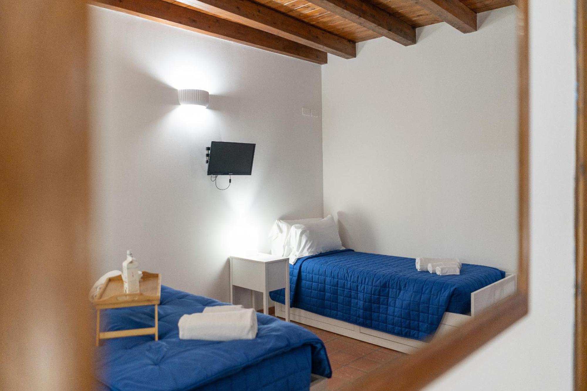 Elsa D'Ortigia - I Tre Archi Hotel Syracuse Luaran gambar