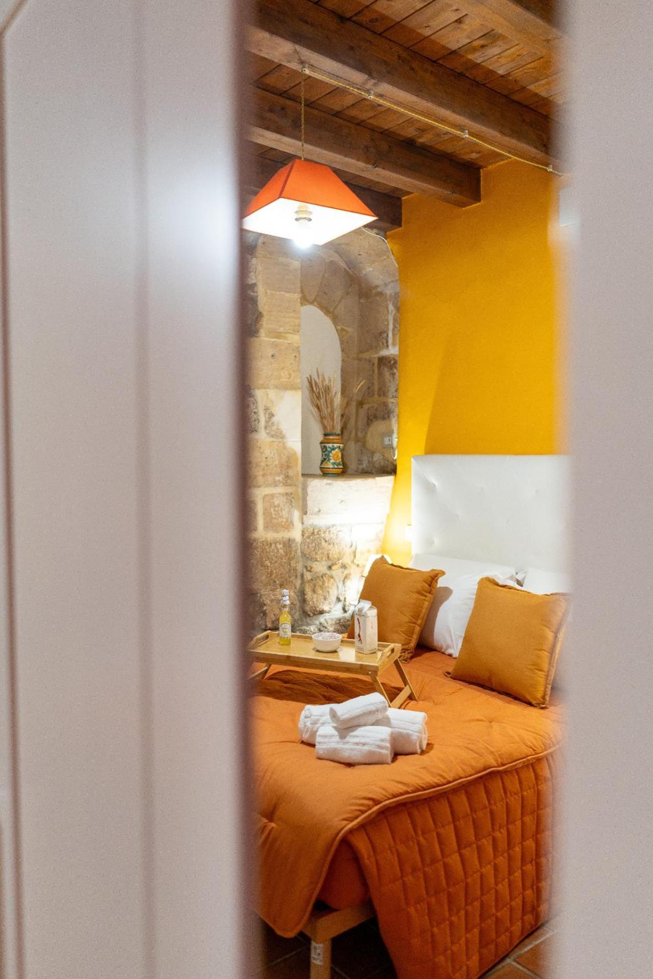 Elsa D'Ortigia - I Tre Archi Hotel Syracuse Luaran gambar