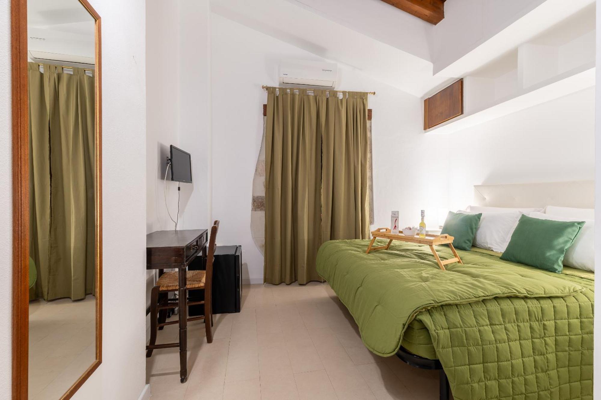 Elsa D'Ortigia - I Tre Archi Hotel Syracuse Luaran gambar